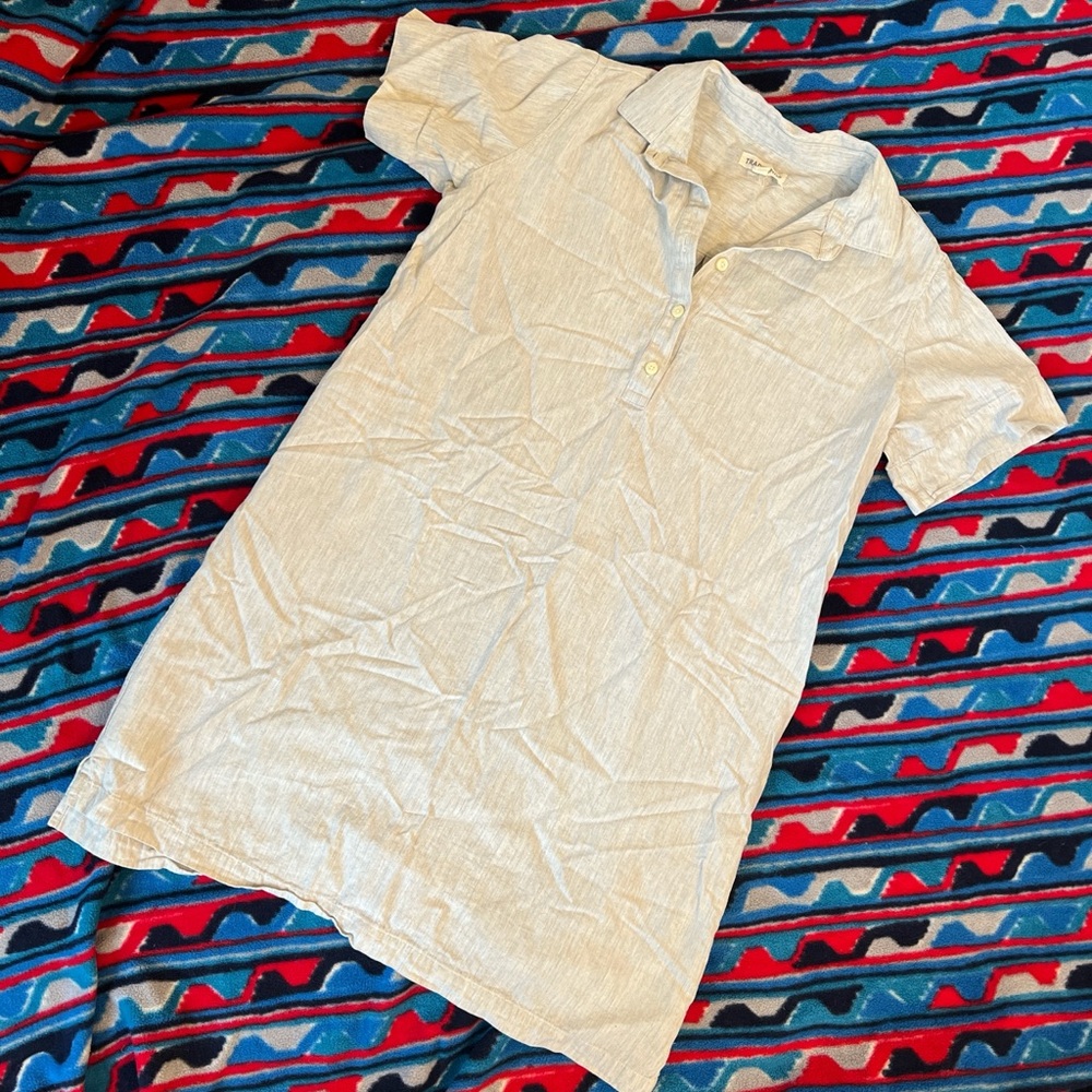 Tradlands Heather Gray Short Sleeve Top